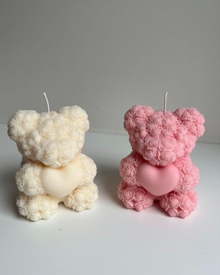 The Floral Teddy with heart - by the Alchemist