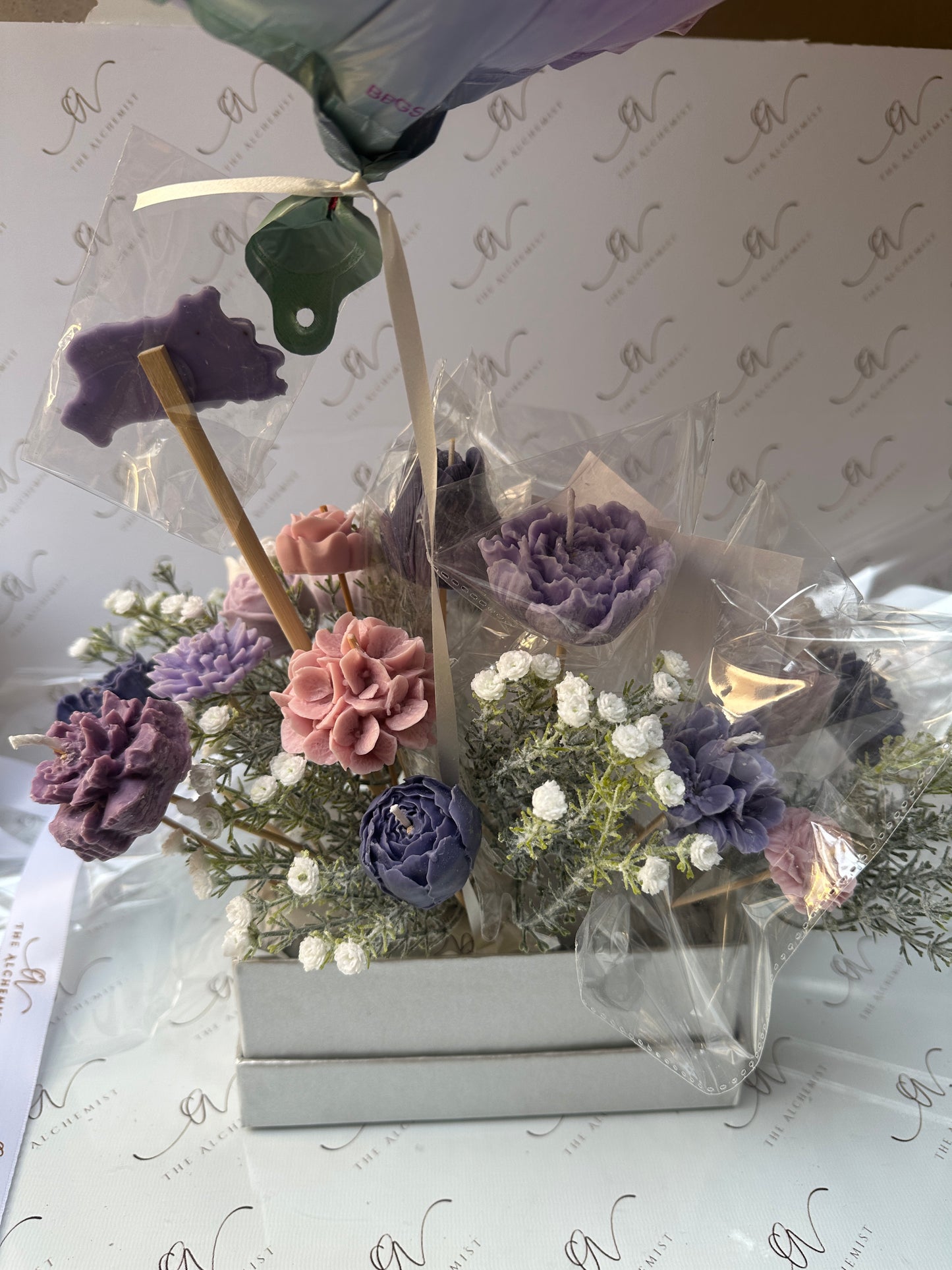 16 Flowers Bouquet - baby flowers - by the Alchemist