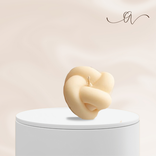 The Knot Candle - by the Alchemist